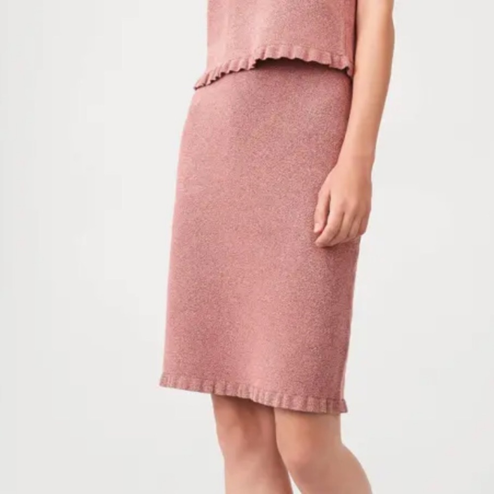 Club Monaco Italian Yarn pink Rimber ruffle flouncy top and skirt set - Picture 2 of 10